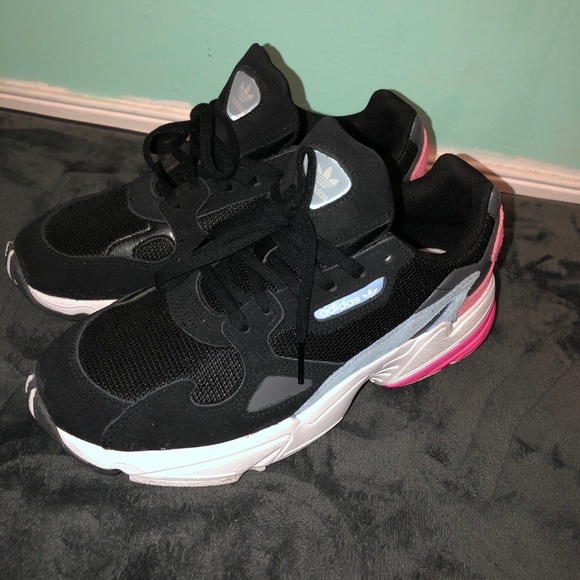 adidas originals falcon trail